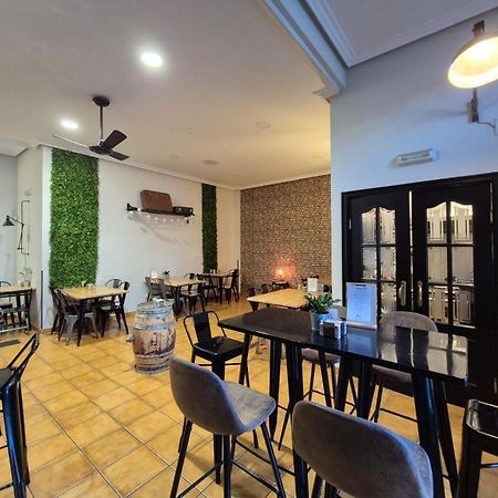 Hostal Galicia Монфорте де Лемос Екстериор снимка